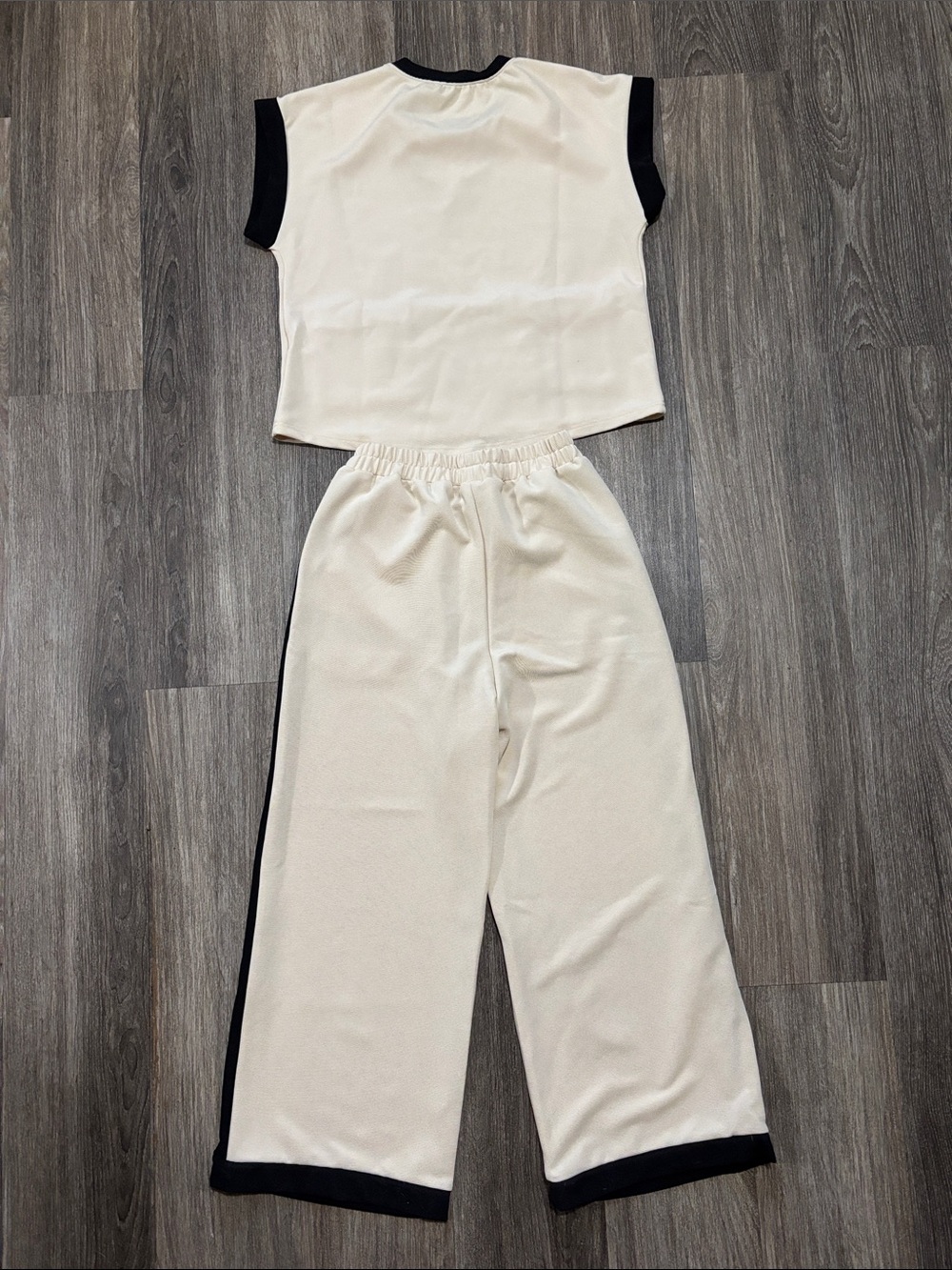 Cream Wide-Leg Lounge Pants with Black Trim - Picture 3 of 3